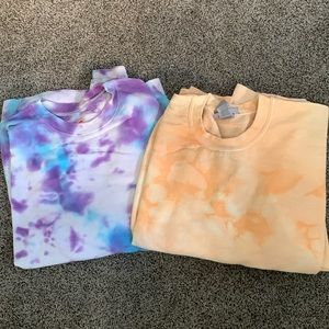 set of two tie dye crew necks